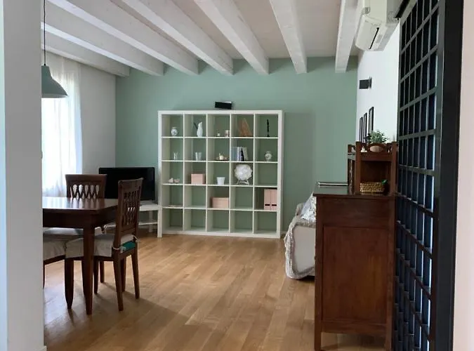 Clara's Place Διαμέρισμα *